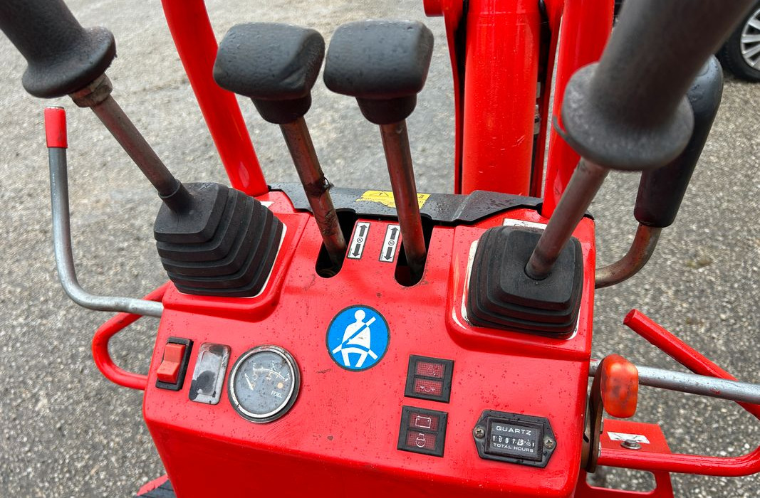 Mini Pelle BOBCAT 1138 KGS - Minigraafmachine: afbeelding 4 Mini Pelle BOBCAT 1138 KGS - Minigraafmachine: afbeelding 4
