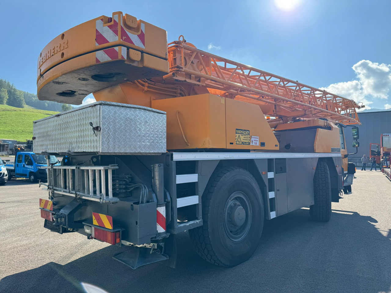 LIEBHERR LTM 1030/2 - Mobiele kraan: afbeelding 2 LIEBHERR LTM 1030/2 - Mobiele kraan: afbeelding 2