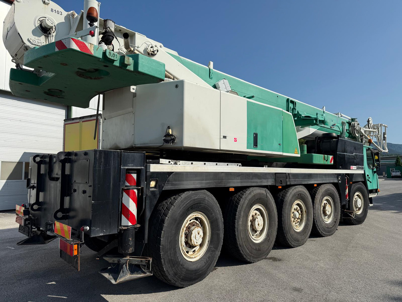 LIEBHERR LTM 1100-5.2 - Mobiele kraan: afbeelding 3 LIEBHERR LTM 1100-5.2 - Mobiele kraan: afbeelding 3