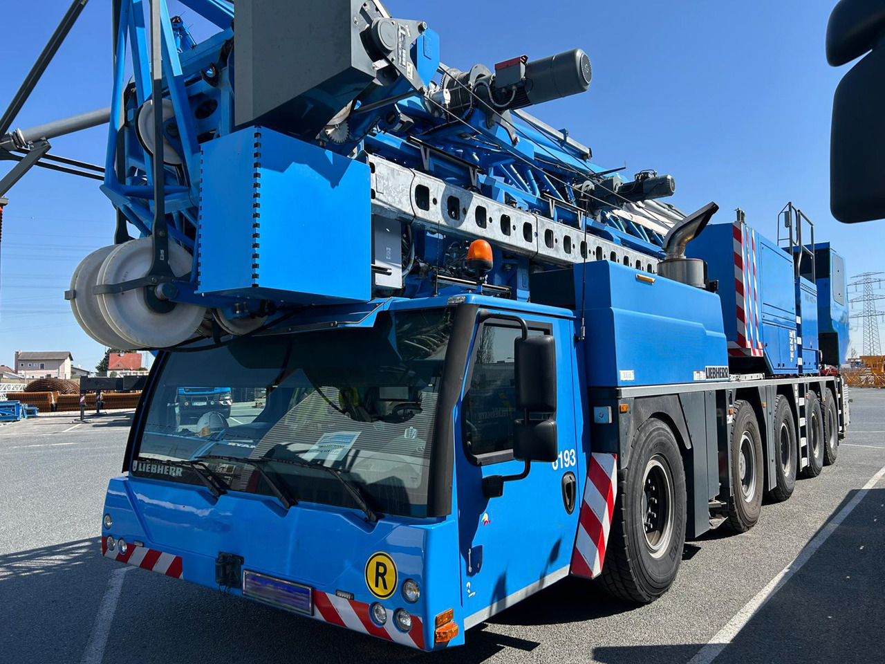 LIEBHERR MK 140 Plus - Mobiele kraan: afbeelding 1 LIEBHERR MK 140 Plus - Mobiele kraan: afbeelding 1