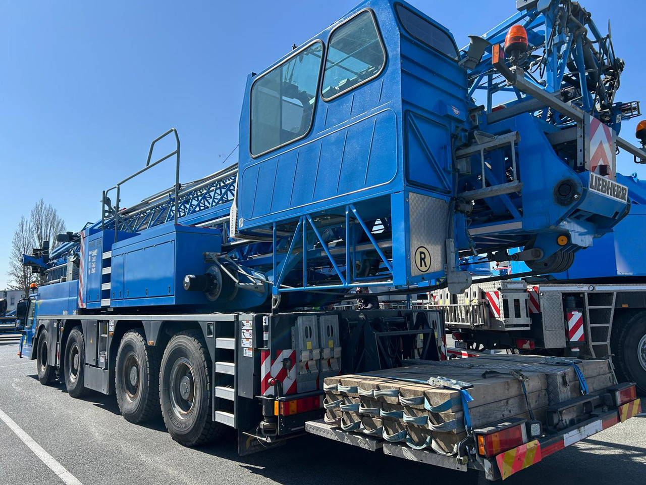 Liebherr MK 88 Plus - Mobiele kraan: afbeelding 5 Liebherr MK 88 Plus - Mobiele kraan: afbeelding 5