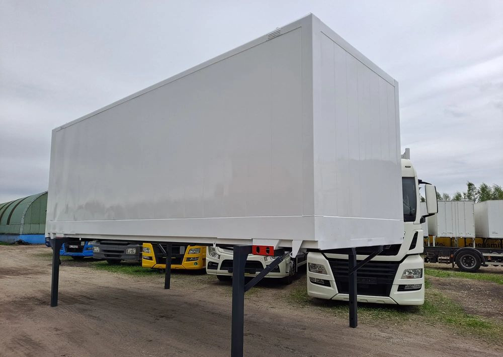 Krone Kontener BDF 7,45m 18 palet - Gesloten laadbak: afbeelding 2 Krone Kontener BDF 7,45m 18 palet - Gesloten laadbak: afbeelding 2