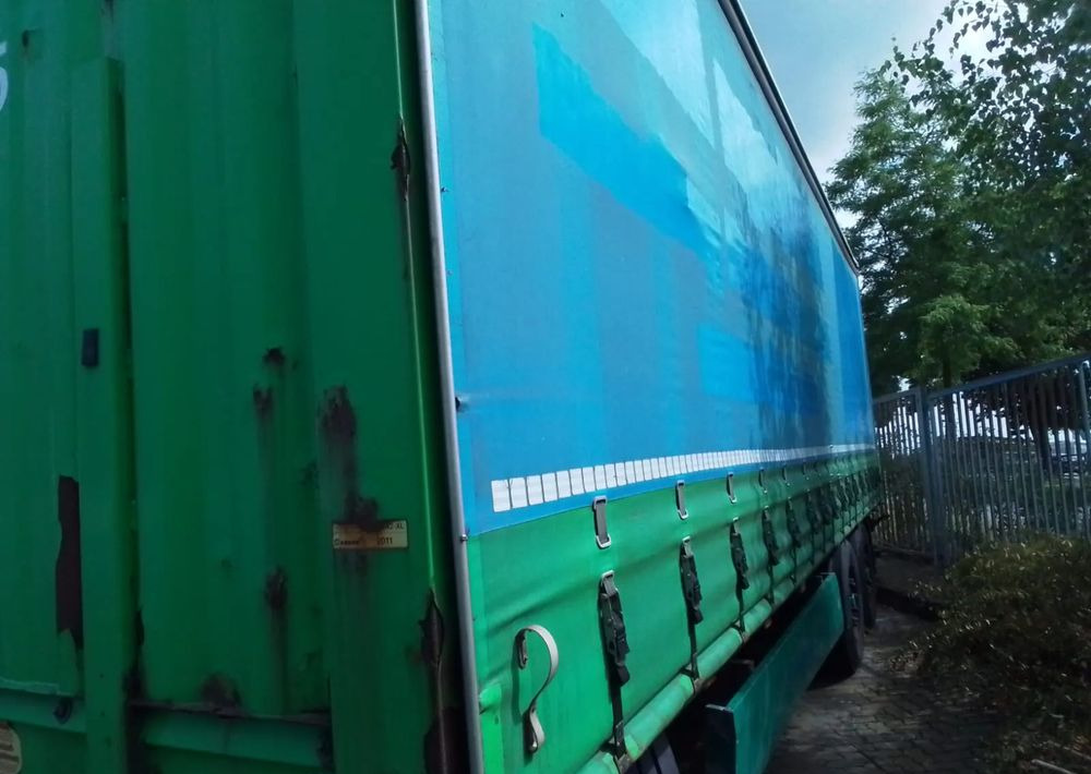 Krone Przyczepa 3 osie Firanka - Aanhangwagen met huif: afbeelding 3 Krone Przyczepa 3 osie Firanka - Aanhangwagen met huif: afbeelding 3