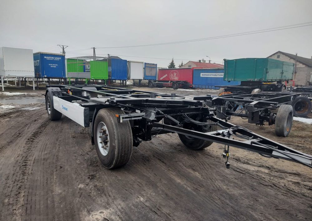 Krone Przyczepa BDF Krone - Containertransporter/ Wissellaadbak aanhangwagen: afbeelding 1 Krone Przyczepa BDF Krone - Containertransporter/ Wissellaadbak aanhangwagen: afbeelding 1