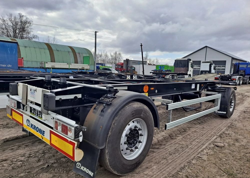 Krone Przyczepa Krone BDF 2017 rok - Containertransporter/ Wissellaadbak aanhangwagen: afbeelding 2 Krone Przyczepa Krone BDF 2017 rok - Containertransporter/ Wissellaadbak aanhangwagen: afbeelding 2