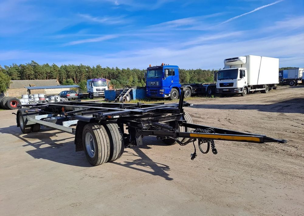 Krone Przyczepa Krone BDF 2017r - Containertransporter/ Wissellaadbak aanhangwagen: afbeelding 1 Krone Przyczepa Krone BDF 2017r - Containertransporter/ Wissellaadbak aanhangwagen: afbeelding 1