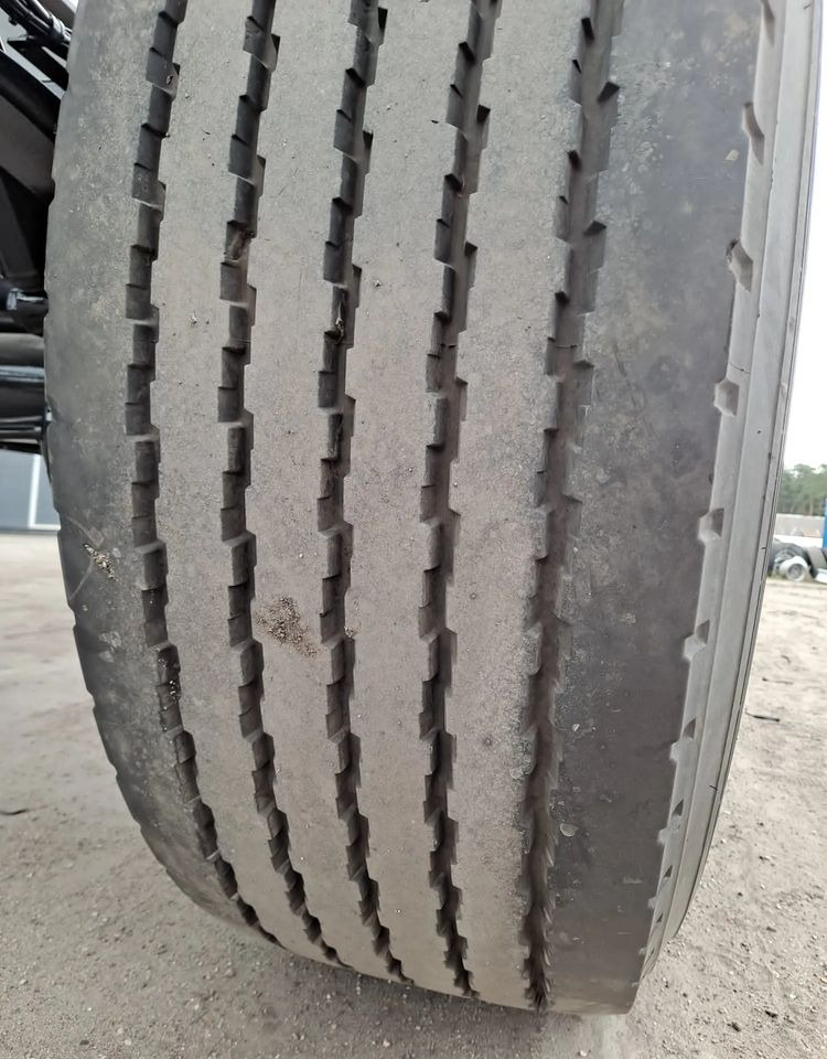 Krone Przyczepa Krone BDF do przewozu mleka - Containertransporter/ Wissellaadbak aanhangwagen: afbeelding 5 Krone Przyczepa Krone BDF do przewozu mleka - Containertransporter/ Wissellaadbak aanhangwagen: afbeelding 5