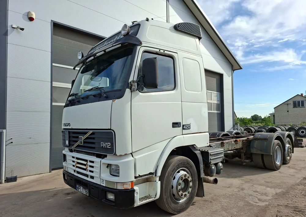 Volvo FH 420 6x2 - Chassis vrachtwagen: afbeelding 1 Volvo FH 420 6x2 - Chassis vrachtwagen: afbeelding 1