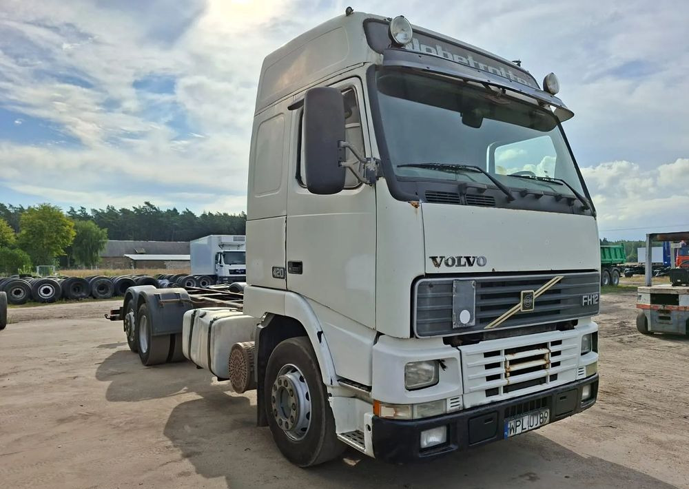 Volvo FH 420 6x2 - Chassis vrachtwagen: afbeelding 2 Volvo FH 420 6x2 - Chassis vrachtwagen: afbeelding 2