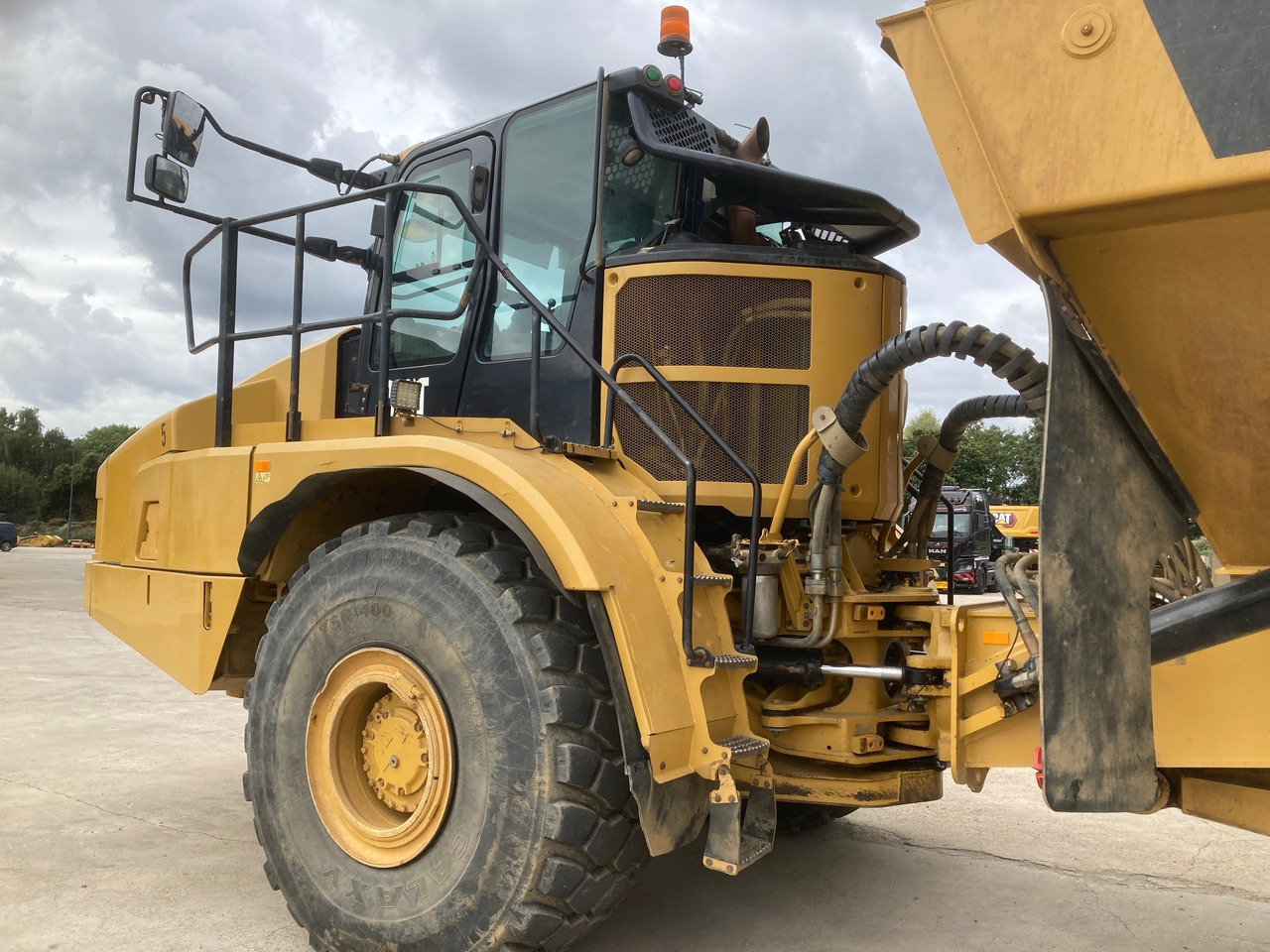 CATERPILLAR 745 - Kiepwagen met knikbesturing: afbeelding 2 CATERPILLAR 745 - Kiepwagen met knikbesturing: afbeelding 2