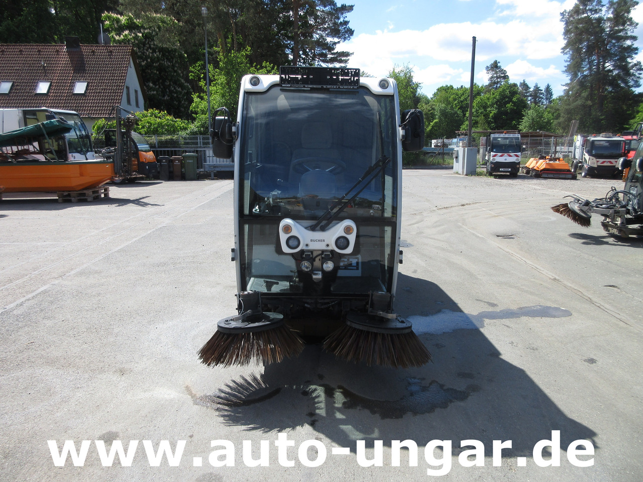 BUCHER CC 1000 Kleinkehrmaschine CityCat 4-Rad Lenkung - Industriële veegmachine: afbeelding 2 BUCHER CC 1000 Kleinkehrmaschine CityCat 4-Rad Lenkung - Industriële veegmachine: afbeelding 2