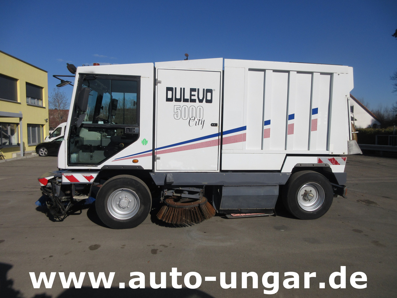 DULEVO 5000 City Hochentleerung Handsaugschlauch Frontbesen 4x4x4 - Veegwagen: afbeelding 2 DULEVO 5000 City Hochentleerung Handsaugschlauch Frontbesen 4x4x4 - Veegwagen: afbeelding 2