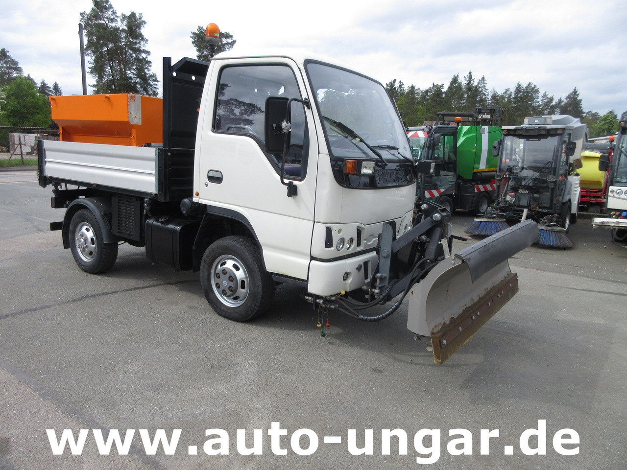 Durso Multimobil M3.50 Multicar Winterdienst 4x4 Kipper Pflug & Streuer - Sneeuwruimer: afbeelding 1 Durso Multimobil M3.50 Multicar Winterdienst 4x4 Kipper Pflug & Streuer - Sneeuwruimer: afbeelding 1