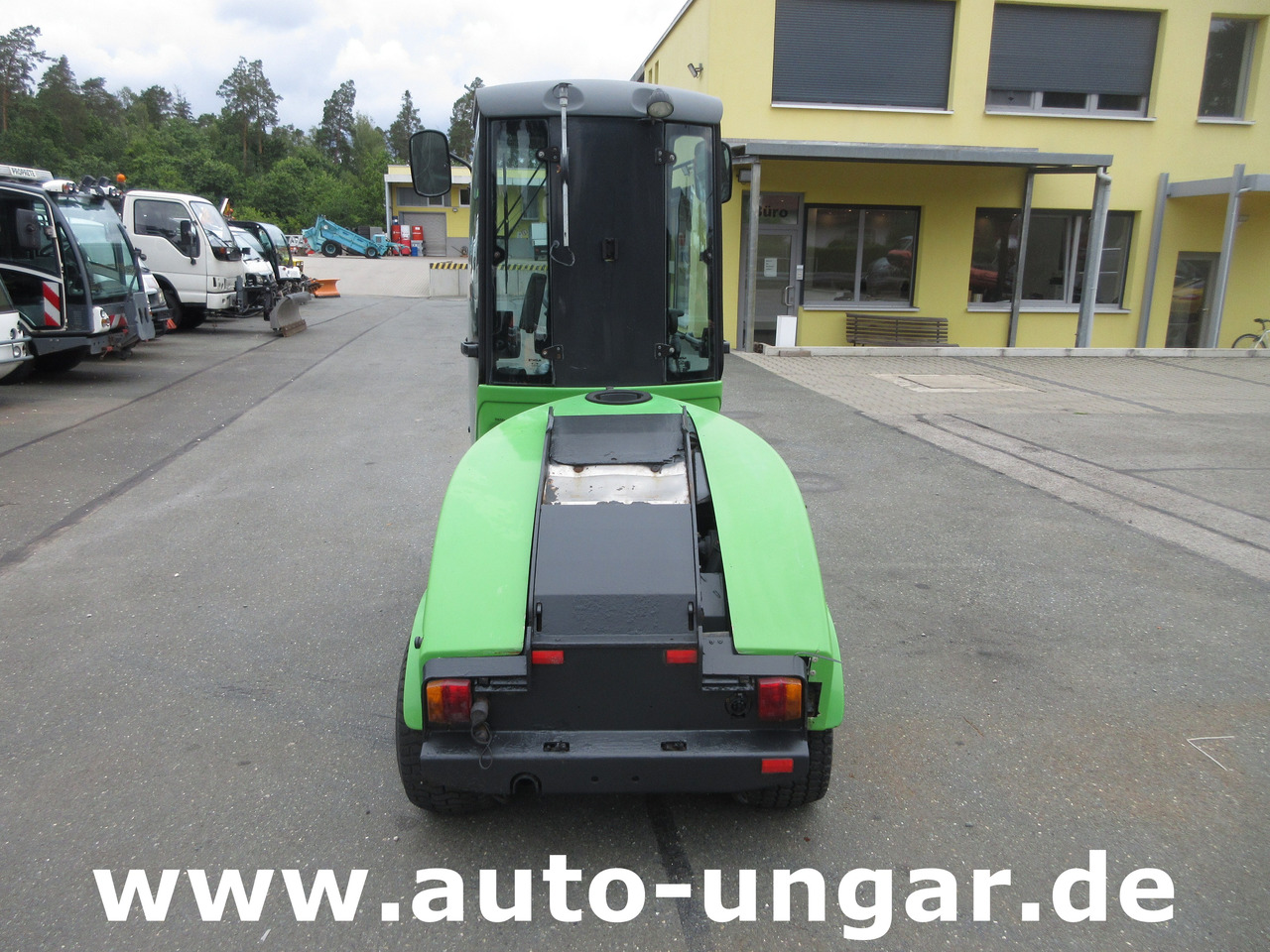 Egholm 2200 T Moduloflex 4x4 Knicklenkung Baujahr 2009 Daihatsu DM950 Diesel - Gemeentelijke tractor: afbeelding 5 Egholm 2200 T Moduloflex 4x4 Knicklenkung Baujahr 2009 Daihatsu DM950 Diesel - Gemeentelijke tractor: afbeelding 5