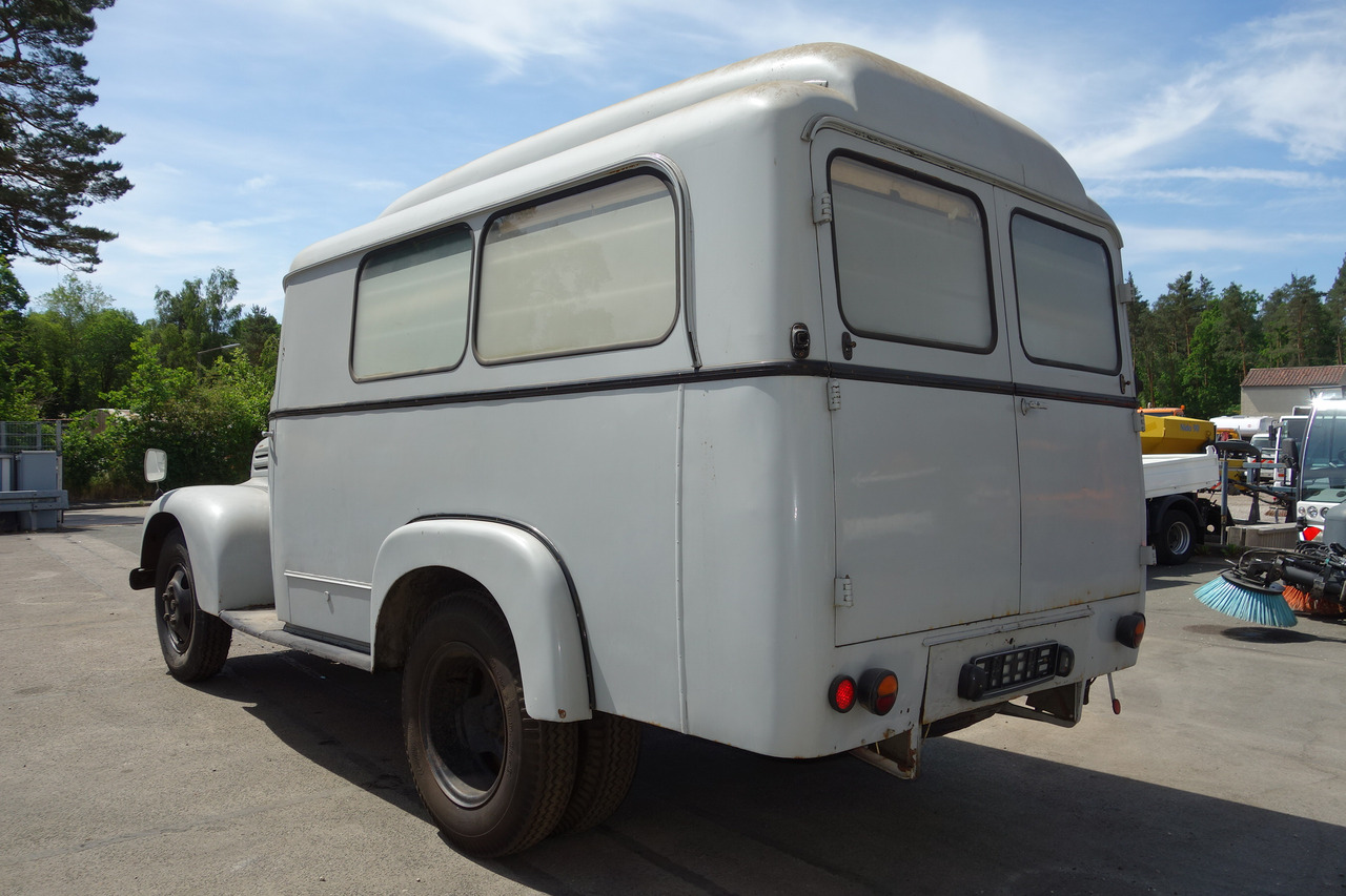FORD Ford FK 3500 V8 mit H-Kennzeichen Oldtimer - Ambulance: afbeelding 3 FORD Ford FK 3500 V8 mit H-Kennzeichen Oldtimer - Ambulance: afbeelding 3