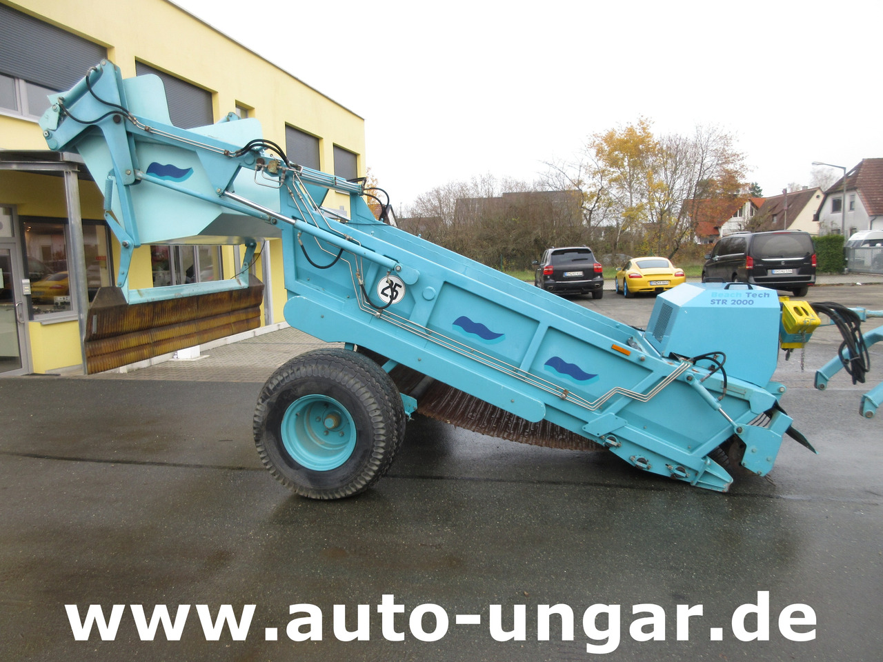 Kässbohrer BeachTech STR 2000 Cribleuse de Plage BeachCleaner Strandreiniger عمال تنظيف الشاطئ - Gemeentelijke machine/ Speciaal: afbeelding 4 Kässbohrer BeachTech STR 2000 Cribleuse de Plage BeachCleaner Strandreiniger عمال تنظيف الشاطئ - Gemeentelijke machine/ Speciaal: afbeelding 4