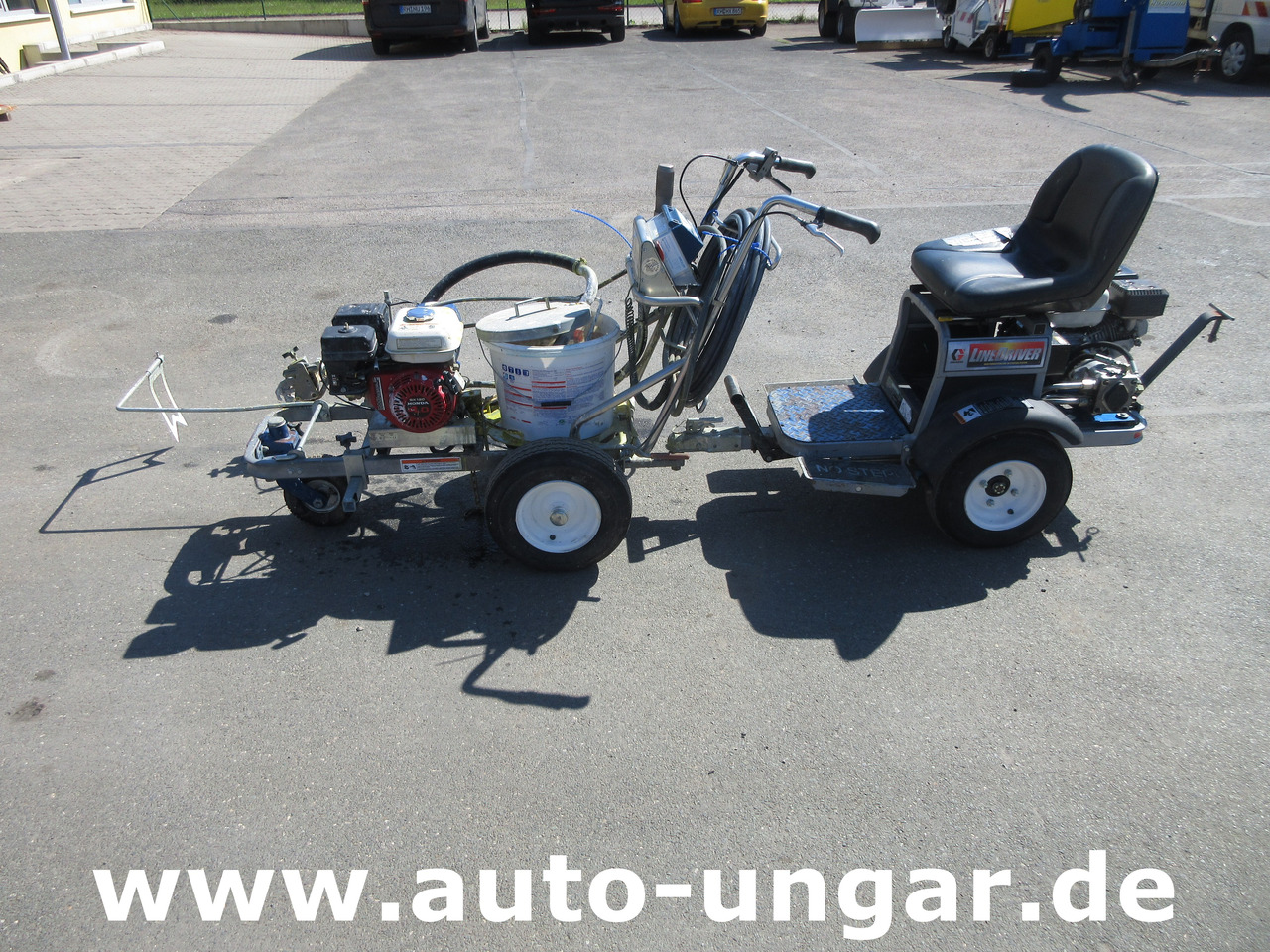 Graco LineLazer III 3900 Linedriver ride-on striper Roadmarking Straßenmarkierung - Asfaltmachine: afbeelding 3 Graco LineLazer III 3900 Linedriver ride-on striper Roadmarking Straßenmarkierung - Asfaltmachine: afbeelding 3