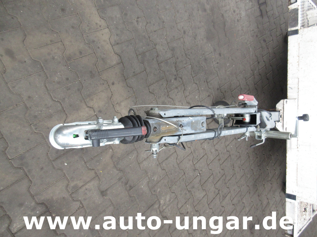 Graco Zebra 5 Airless Traceuse Markiermaschine Roadmarking Machine mit Trailer Hofmann - Asfaltmachine: afbeelding 3 Graco Zebra 5 Airless Traceuse Markiermaschine Roadmarking Machine mit Trailer Hofmann - Asfaltmachine: afbeelding 3