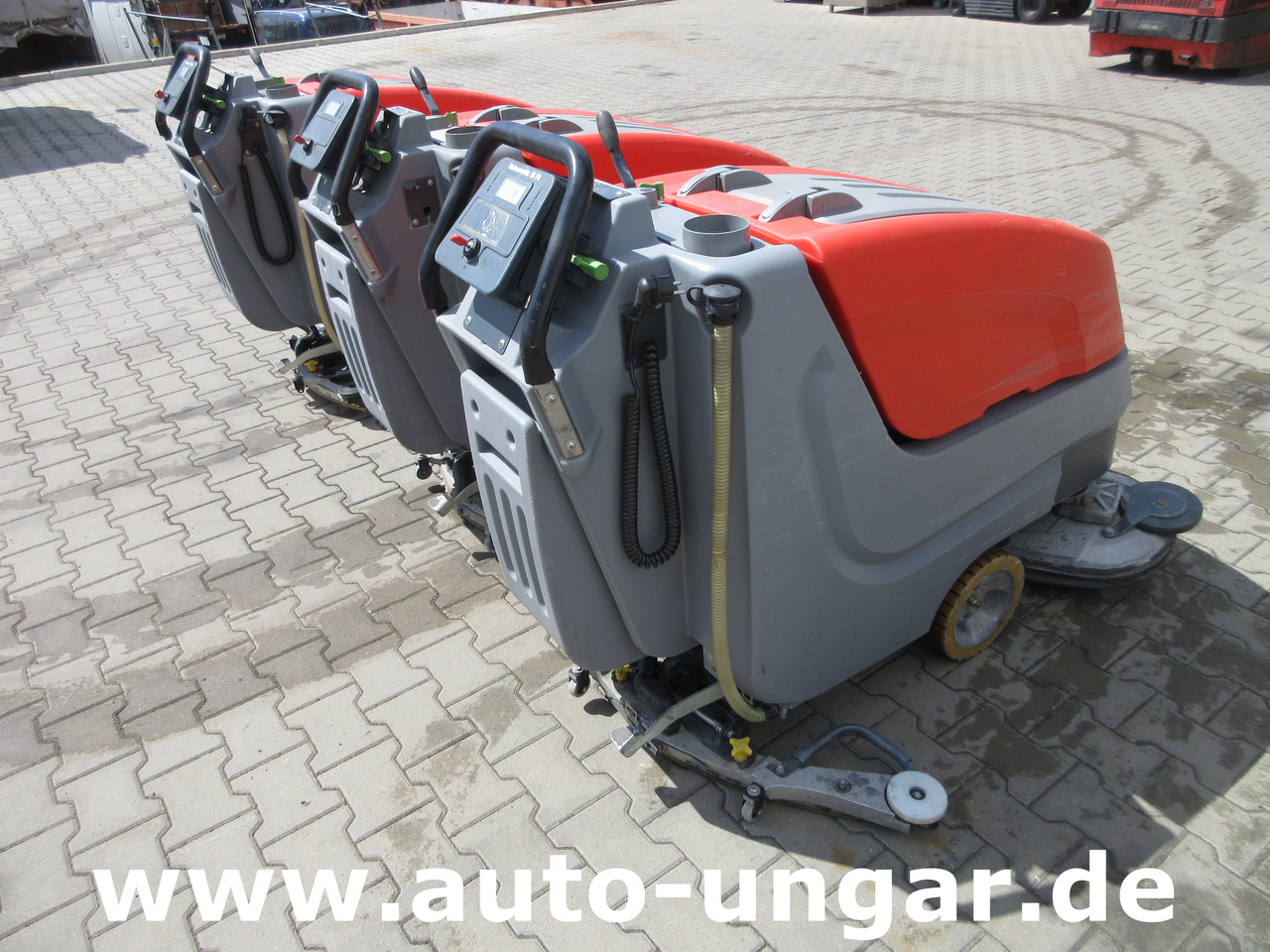 HAKO B70 Scrubber Scheuersaugmaschine Bodenreinigungsmaschine - Schrobmachine: afbeelding 4 HAKO B70 Scrubber Scheuersaugmaschine Bodenreinigungsmaschine - Schrobmachine: afbeelding 4