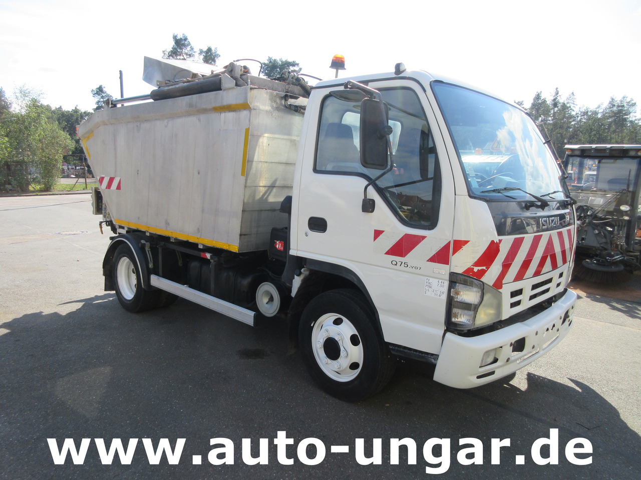 ISUZU NQR smoother NPR 75 Q75.Y07 Faun Müllwagen Euro 4 Kipper Lifter Presse - Vuilniswagen: afbeelding 3 ISUZU NQR smoother NPR 75 Q75.Y07 Faun Müllwagen Euro 4 Kipper Lifter Presse - Vuilniswagen: afbeelding 3