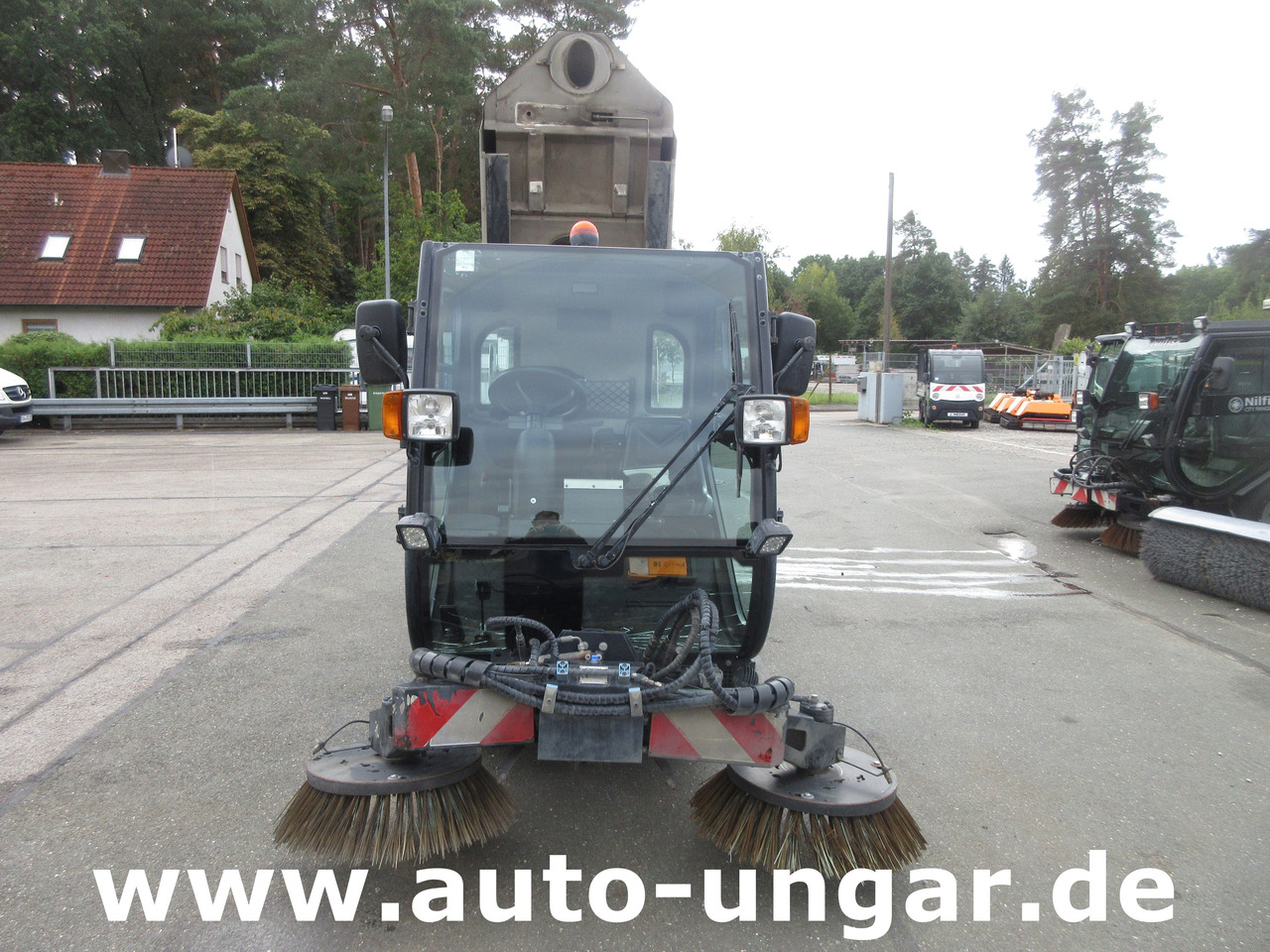 Nilfisk CR3500 CityRanger Schmidt Flexigo Multigo 4x4 Kehrmaschine Geräteträger - Veegwagen: afbeelding 2 Nilfisk CR3500 CityRanger Schmidt Flexigo Multigo 4x4 Kehrmaschine Geräteträger - Veegwagen: afbeelding 2