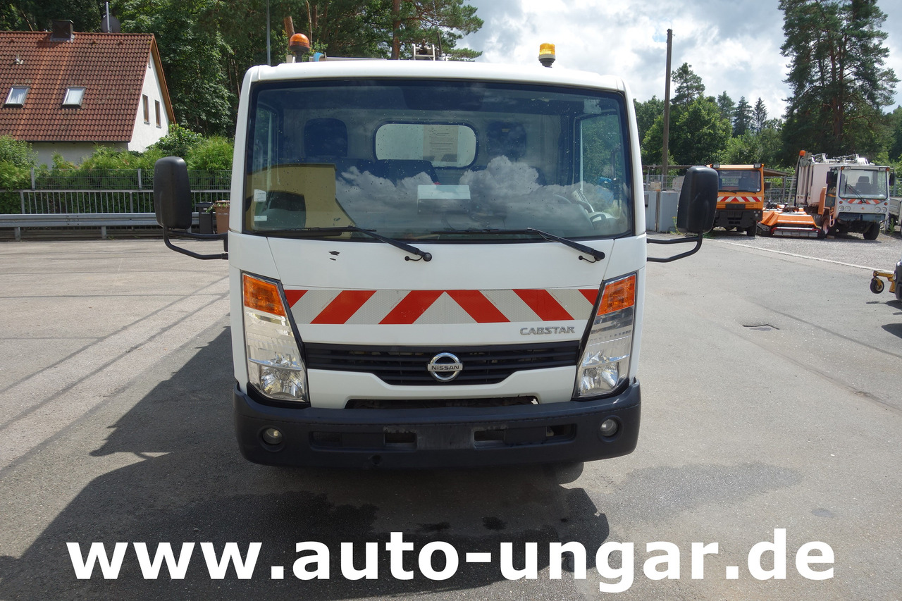 Nissan Cabstar 45.13 Müllwagen PB M7XL mit Lifter und Presse Kleinmüllwagen - Vuilniswagen: afbeelding 2 Nissan Cabstar 45.13 Müllwagen PB M7XL mit Lifter und Presse Kleinmüllwagen - Vuilniswagen: afbeelding 2
