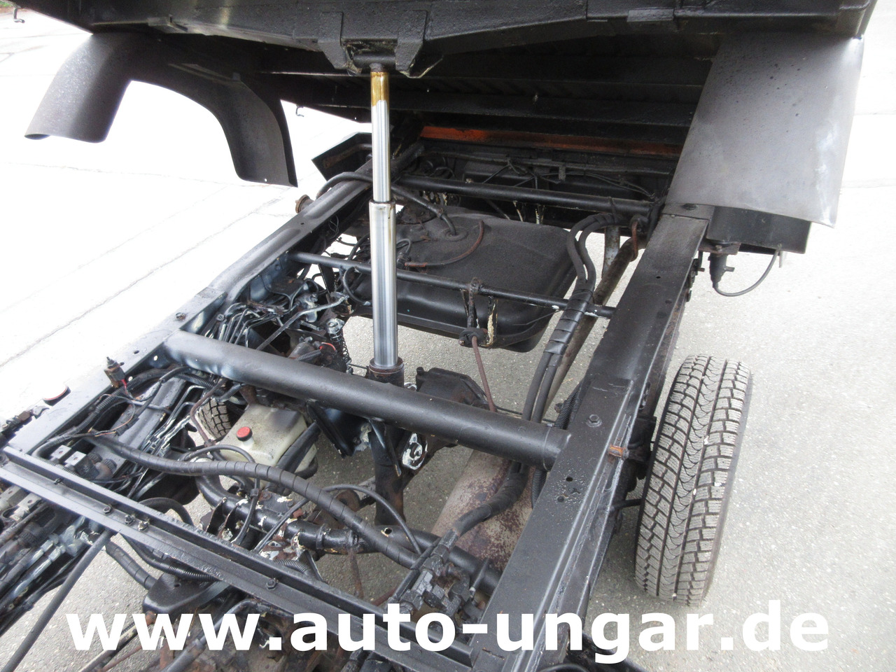 PIAGGIO Porter S90 Kipper 4x4 Winterdienst Schneepflug & Streuer - Sneeuwruimer: afbeelding 4 PIAGGIO Porter S90 Kipper 4x4 Winterdienst Schneepflug & Streuer - Sneeuwruimer: afbeelding 4