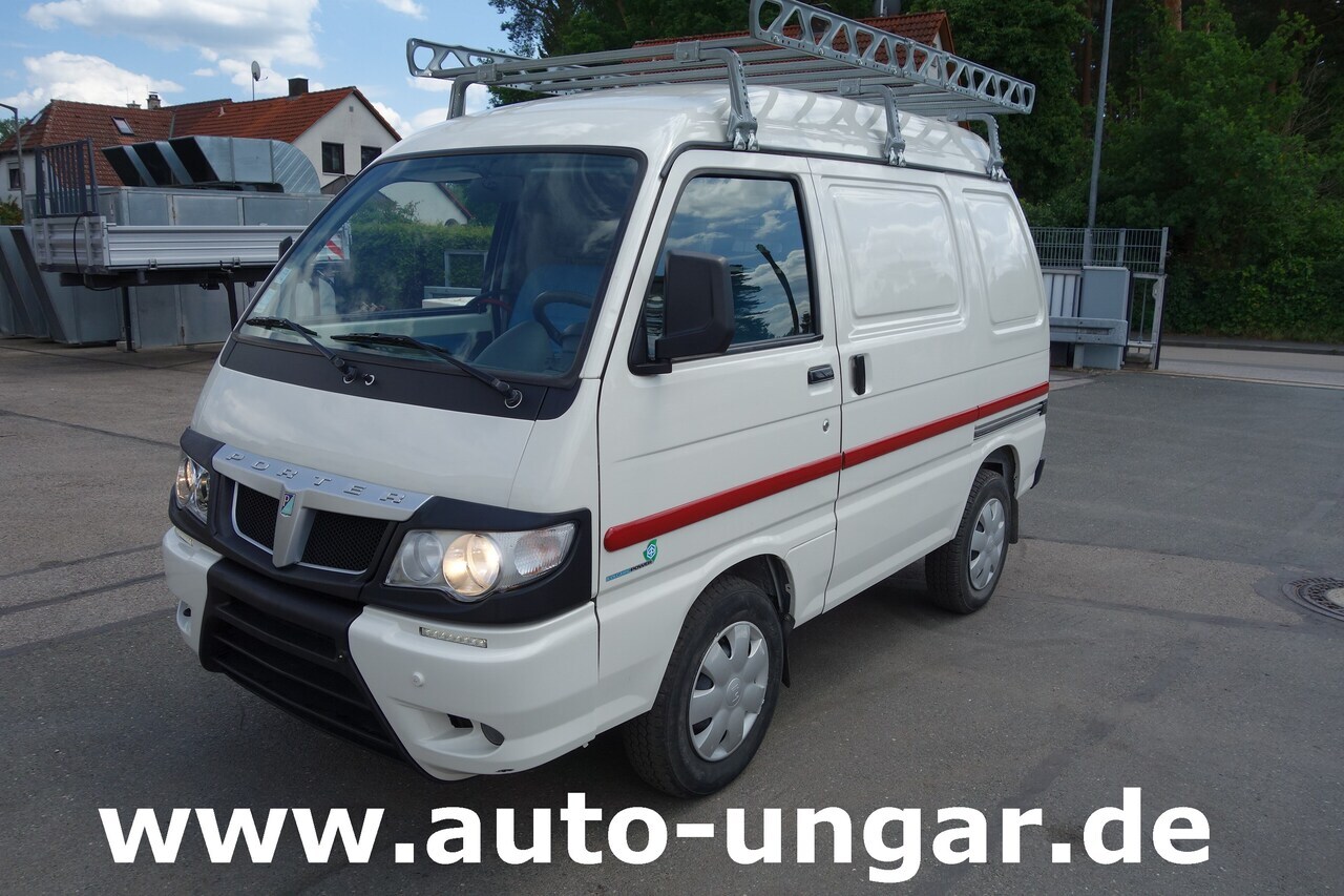 Piaggio Porter Electric Extra Kastenwagen Elektro Dachträger - Kleine bestelwagen, Elektrische bedrijfswagen: afbeelding 1 Piaggio Porter Electric Extra Kastenwagen Elektro Dachträger - Kleine bestelwagen, Elektrische bedrijfswagen: afbeelding 1