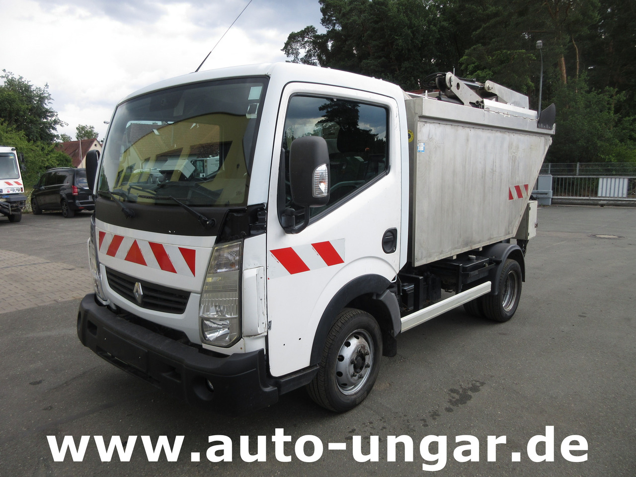 RENAULT Maxity 3.500kg Faun Provence Benne Müllwagen 5m³ Alumulde mit Presse - Vuilniswagen: afbeelding 3 RENAULT Maxity 3.500kg Faun Provence Benne Müllwagen 5m³ Alumulde mit Presse - Vuilniswagen: afbeelding 3