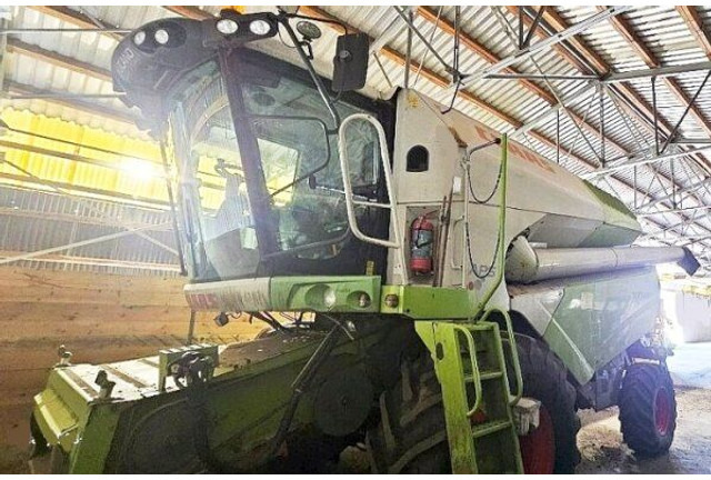 Claas Tucano 450 (839) +V 750 - Maaidorser: afbeelding 1 Claas Tucano 450 (839) +V 750 - Maaidorser: afbeelding 1