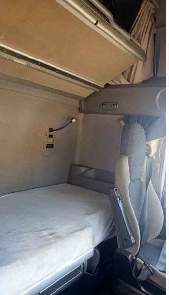 Schuifzeilen vrachtwagen DAF 6x2 FX105.460 EEV BDF 7.2m Kogel retarder automat: afbeelding 12