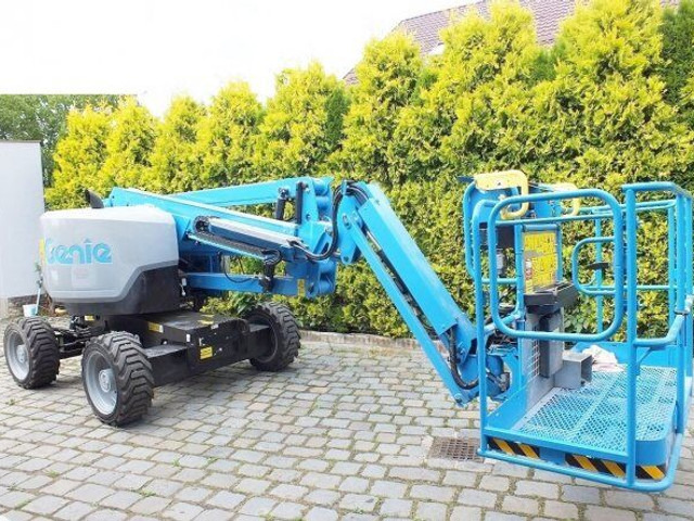 Genie top! Z45 XC diesel 4x4 * 15.86m/454kg - Knikarmhoogwerker: afbeelding 3 Genie top! Z45 XC diesel 4x4 * 15.86m/454kg - Knikarmhoogwerker: afbeelding 3