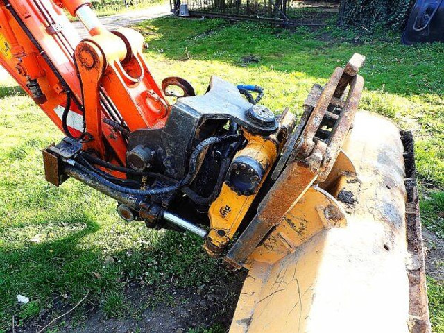 Mobiele graafmachine Hitachi Zaxis 140W-5B: afbeelding 6