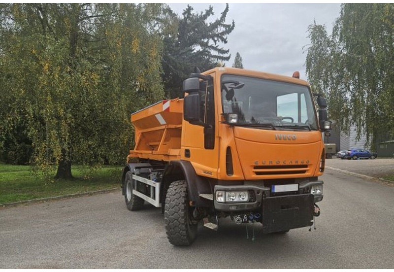 Iveco 4x4 ML140.E25 +winter zima (CZ)CTS +SIMED - Haakarmsysteem vrachtwagen: afbeelding 3 Iveco 4x4 ML140.E25 +winter zima (CZ)CTS +SIMED - Haakarmsysteem vrachtwagen: afbeelding 3