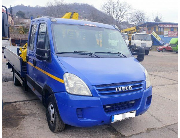 Iveco 50C18 Daily 3.D 16V +Effer - Bestelwagen open laadbak, Bestelwagen met dubbele cabine: afbeelding 2 Iveco 50C18 Daily 3.D 16V +Effer - Bestelwagen open laadbak, Bestelwagen met dubbele cabine: afbeelding 2