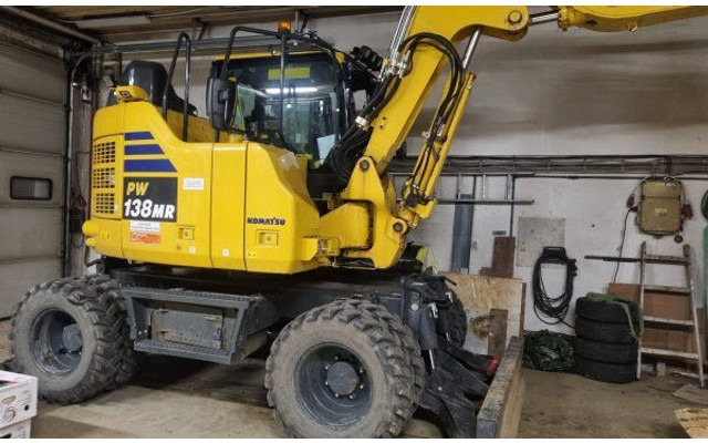 Komatsu PW 138 MR - Mobiele graafmachine: afbeelding 3 Komatsu PW 138 MR - Mobiele graafmachine: afbeelding 3