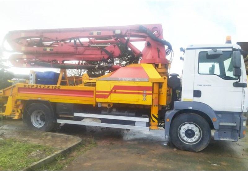 MAN TGM 18.280 BB - Kleine betonpomp: afbeelding 4 MAN TGM 18.280 BB - Kleine betonpomp: afbeelding 4
