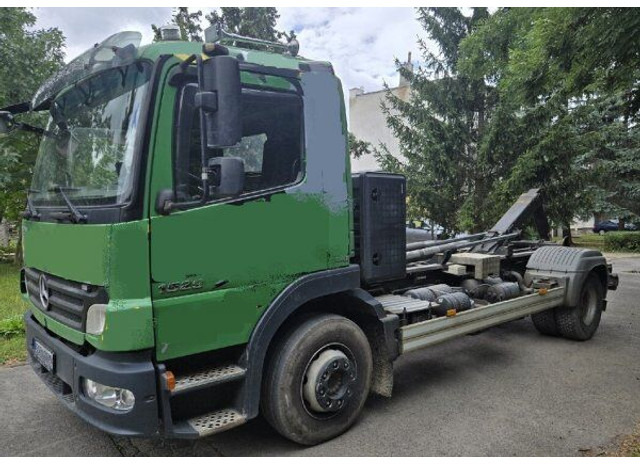 Mercedes-Benz Atego 1529 - Haakarmsysteem vrachtwagen: afbeelding 1 Mercedes-Benz Atego 1529 - Haakarmsysteem vrachtwagen: afbeelding 1