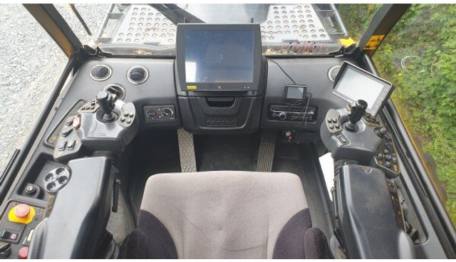 Ponsse Elephant 8W (+ K100+) - Forwarder: afbeelding 5 Ponsse Elephant 8W (+ K100+) - Forwarder: afbeelding 5