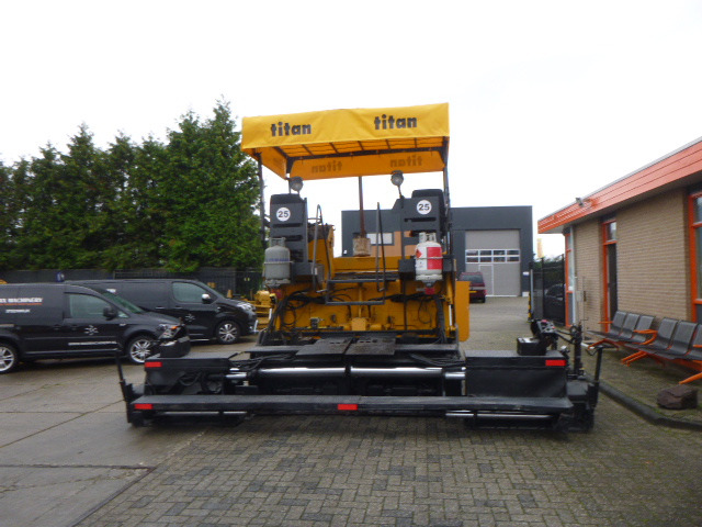 INGERSOLL RAND ABG TITAN 473 - Asfaltafwerkmachine: afbeelding 5 INGERSOLL RAND ABG TITAN 473 - Asfaltafwerkmachine: afbeelding 5