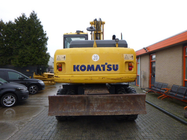 KOMATSU PW140-7 - Mobiele graafmachine: afbeelding 4 KOMATSU PW140-7 - Mobiele graafmachine: afbeelding 4