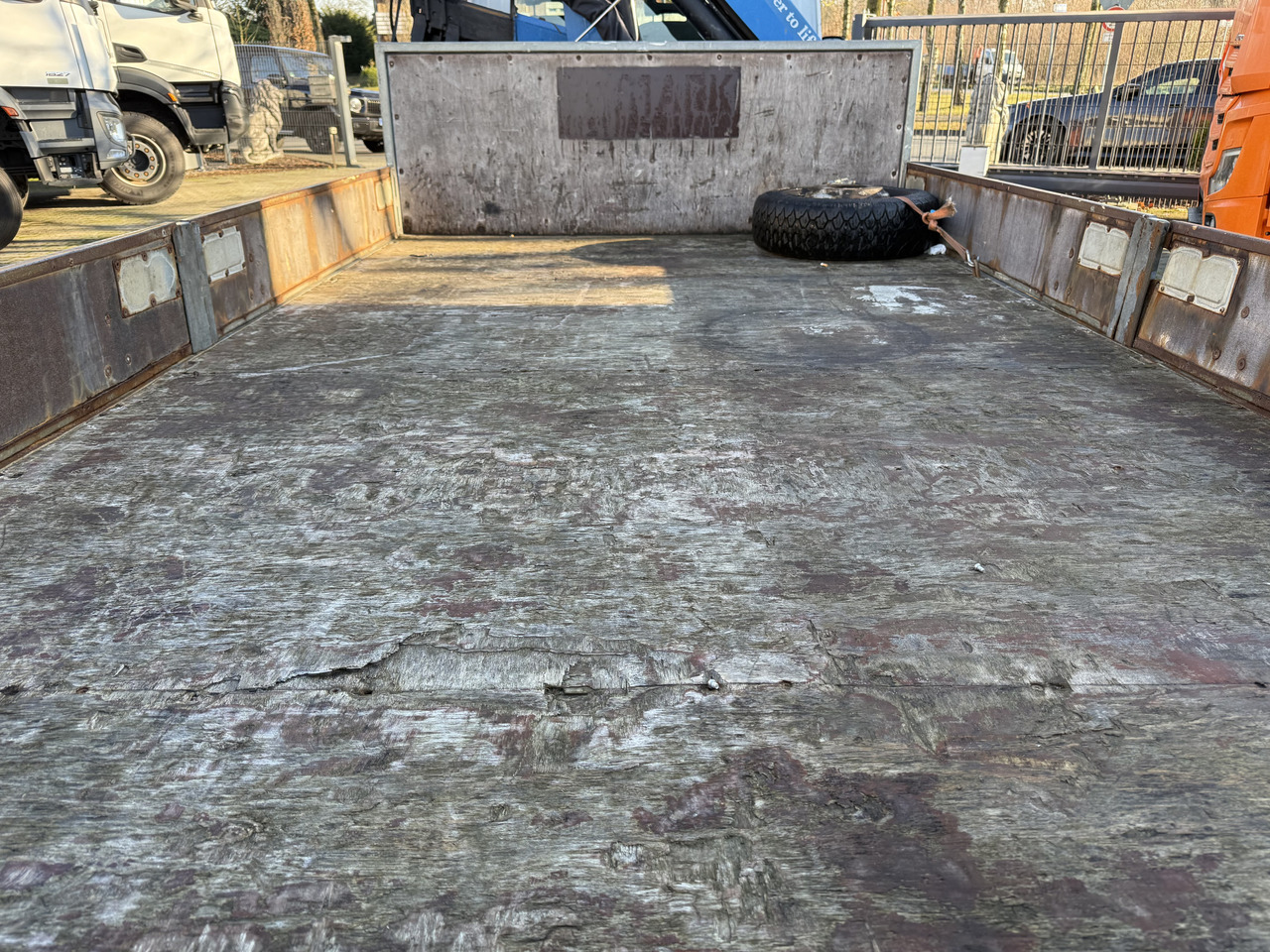 Iveco Daily 70C17 HMF 635 Kran bis 11 Meter - Kraanwagen, Bestelwagen open laadbak: afbeelding 2 Iveco Daily 70C17 HMF 635 Kran bis 11 Meter - Kraanwagen, Bestelwagen open laadbak: afbeelding 2