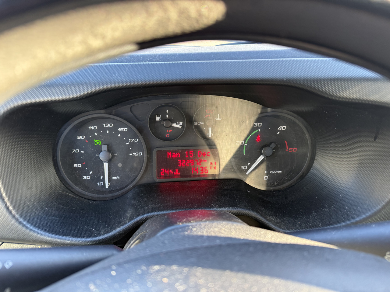 Iveco Daily 70C17 HMF 635 Kran bis 11 Meter - Vrachtwagen met open laadbak, Kraanwagen: afbeelding 5 Iveco Daily 70C17 HMF 635 Kran bis 11 Meter - Vrachtwagen met open laadbak, Kraanwagen: afbeelding 5