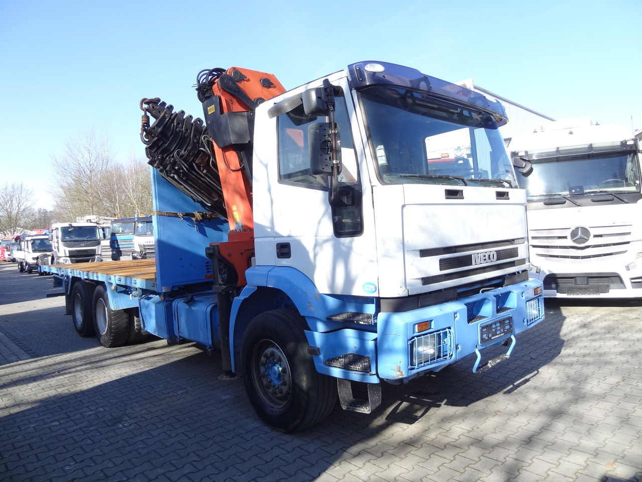 Kraanwagen, Vrachtwagen met open laadbak Iveco EuroTrakker 260E31 6X4 Palfinger 36002: afbeelding 10