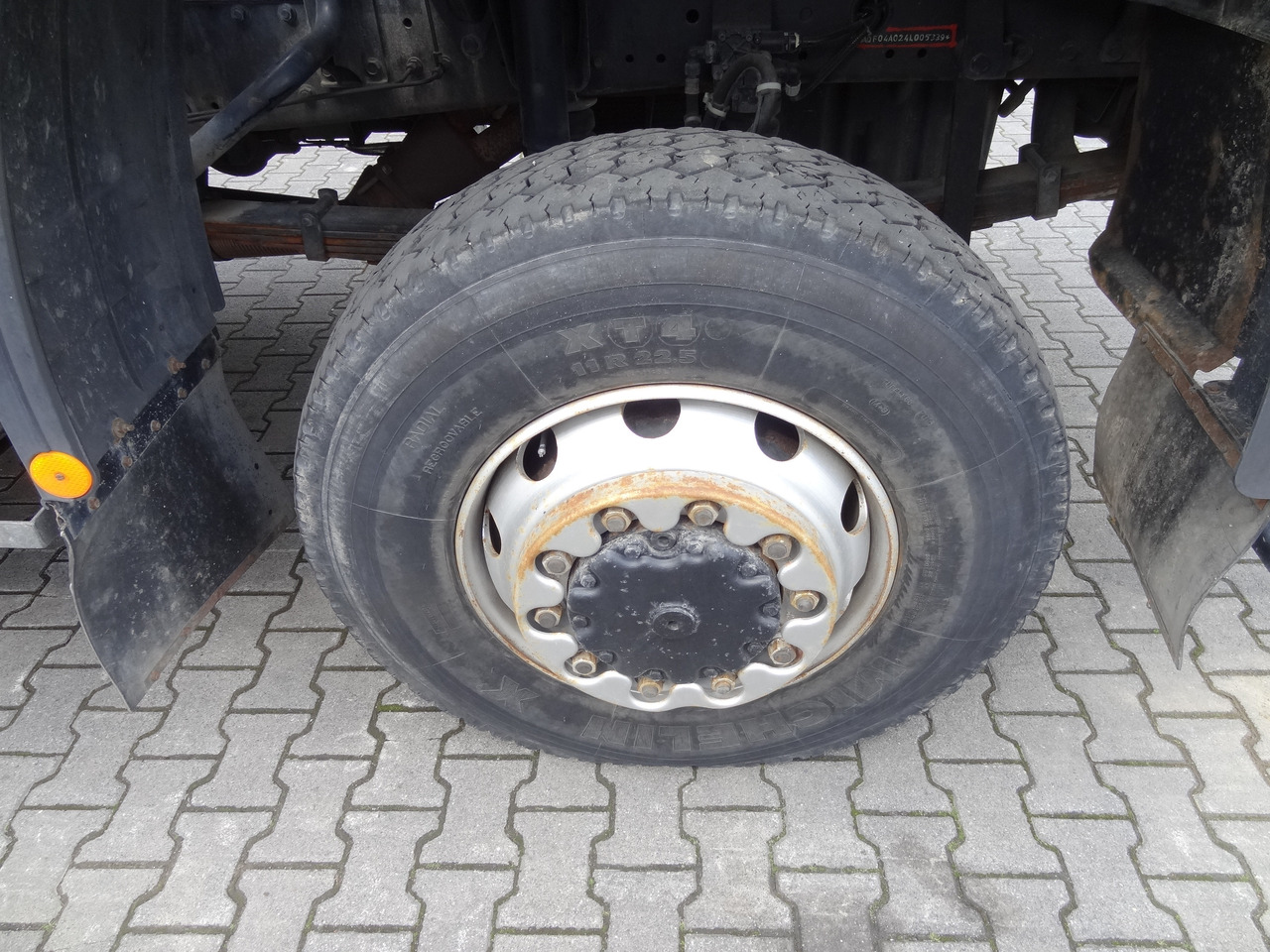 MAN F90 16.242 4X4 / Feuerwehr - Chassis vrachtwagen: afbeelding 3 MAN F90 16.242 4X4 / Feuerwehr - Chassis vrachtwagen: afbeelding 3