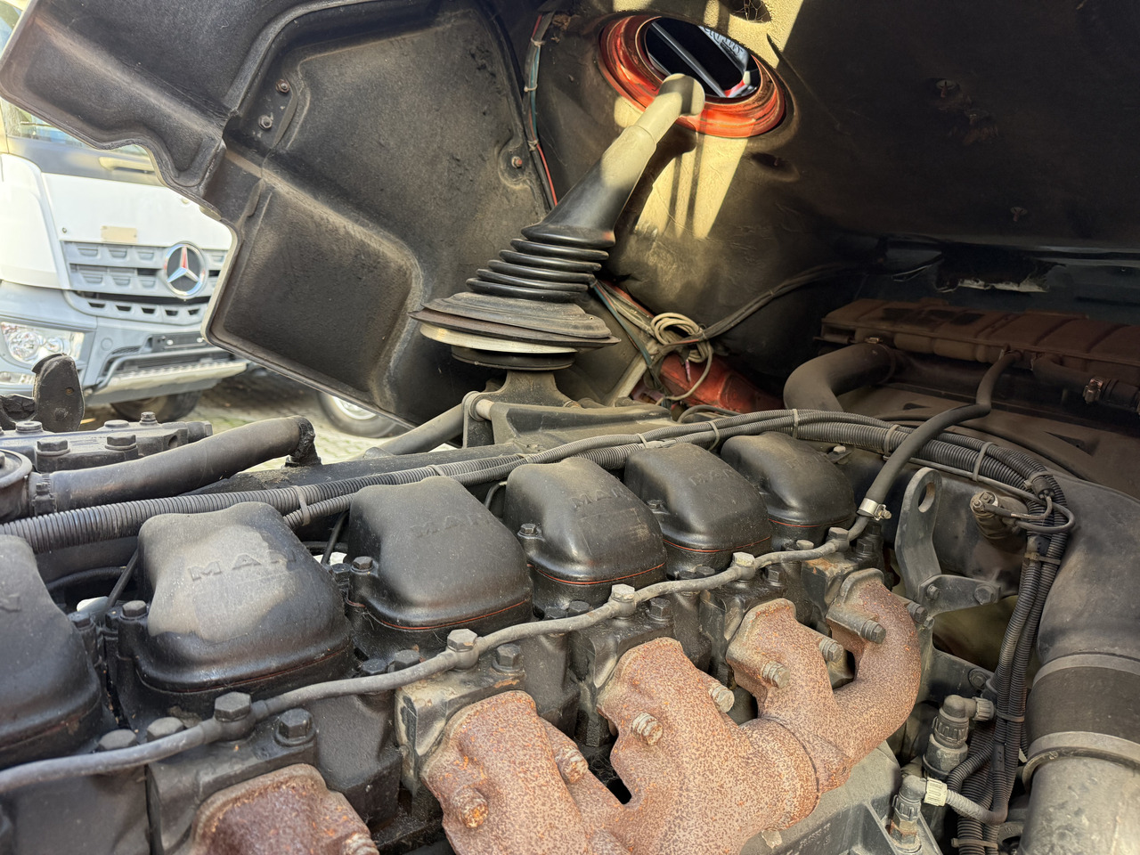 MAN F90 16.242 4X4 / Feuerwehr - Chassis vrachtwagen: afbeelding 3 MAN F90 16.242 4X4 / Feuerwehr - Chassis vrachtwagen: afbeelding 3