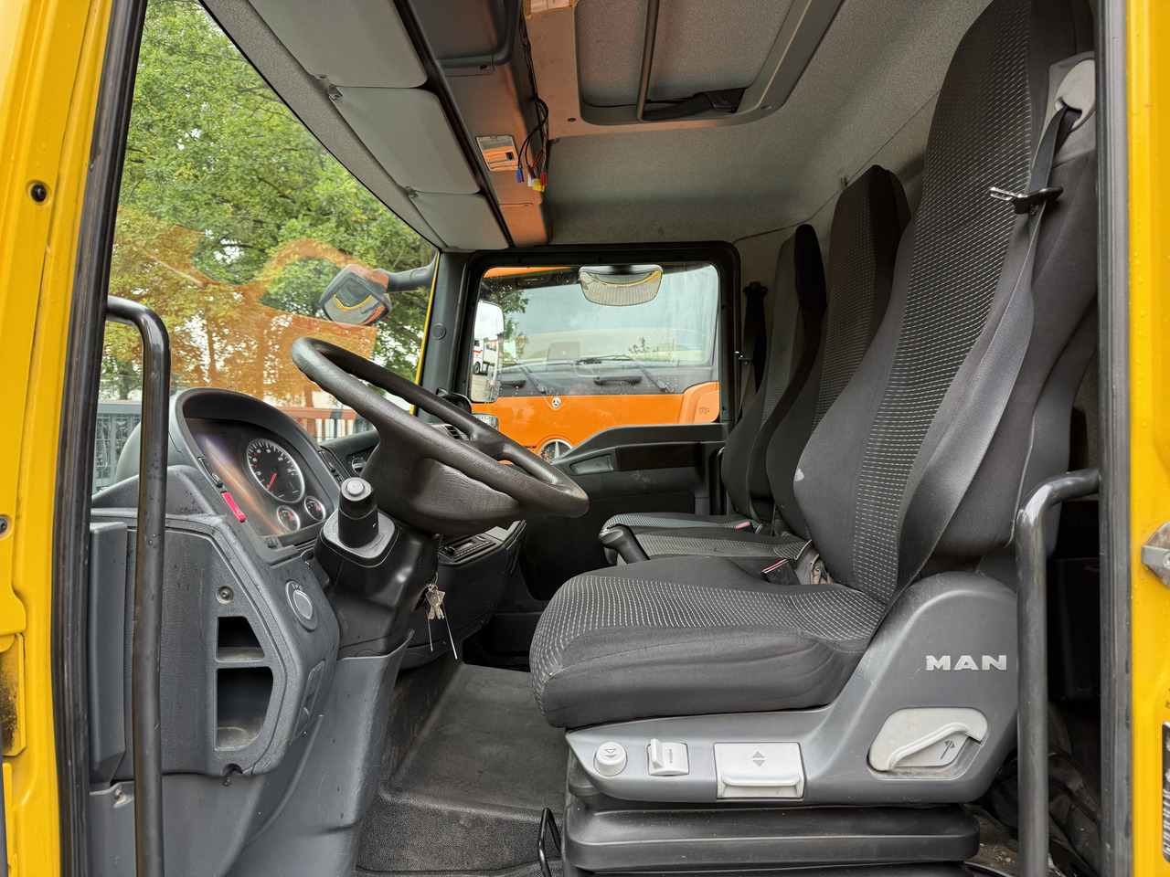 MAN TGL 8.180 BB - Vrachtwagen met open laadbak: afbeelding 4 MAN TGL 8.180 BB - Vrachtwagen met open laadbak: afbeelding 4