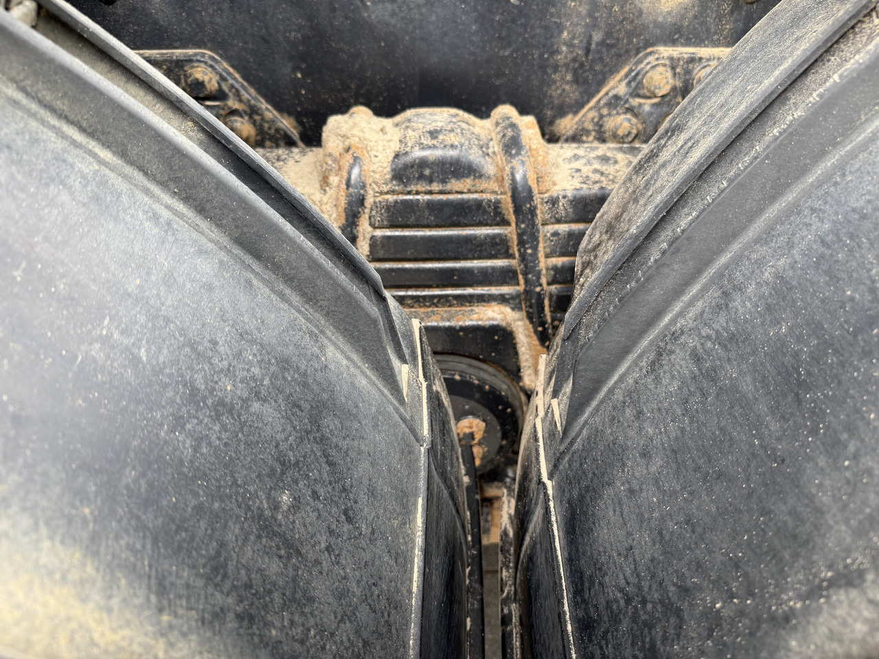 MAN TGS 26.400 6X6 BB Meiller - Kipper vrachtwagen: afbeelding 4 MAN TGS 26.400 6X6 BB Meiller - Kipper vrachtwagen: afbeelding 4