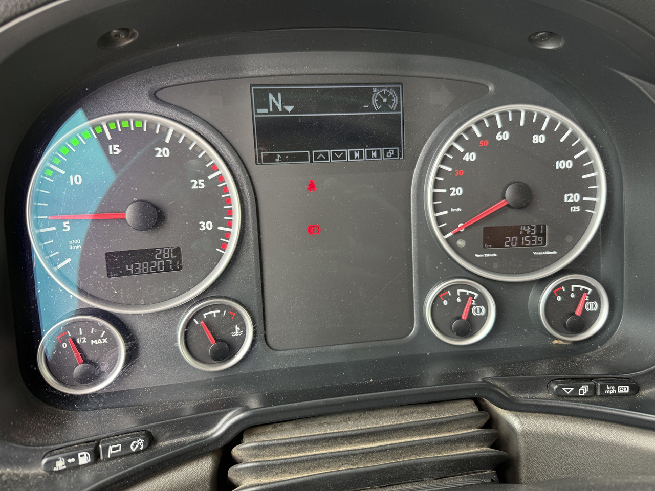 MAN TGS 26.480 6X6H Haken - Haakarmsysteem vrachtwagen: afbeelding 5 MAN TGS 26.480 6X6H Haken - Haakarmsysteem vrachtwagen: afbeelding 5