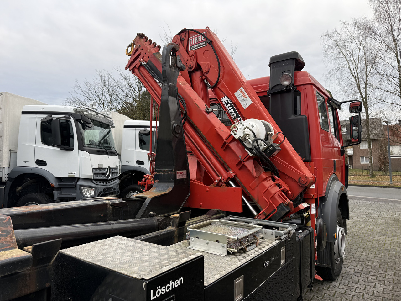 Mercedes-Benz SK 2538 6X4 Haken Kran/ Oldtimer/ Feuerwehr - Haakarmsysteem vrachtwagen, Kraanwagen: afbeelding 3 Mercedes-Benz SK 2538 6X4 Haken Kran/ Oldtimer/ Feuerwehr - Haakarmsysteem vrachtwagen, Kraanwagen: afbeelding 3